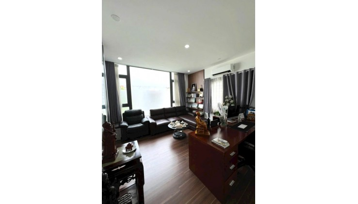 Bán Nhà Mặt Tiền Kinh Doanh Đỉnh 3 Tầng 8x30m Chỉ 15 tỷ Khu Vip Bên Sông Hiệp Bình Chánh Thủ Đức Siêu Ngon